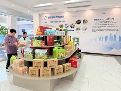 suncitygroup太阳新城江丽霞老师走访2025届毕业生陈俊伊2